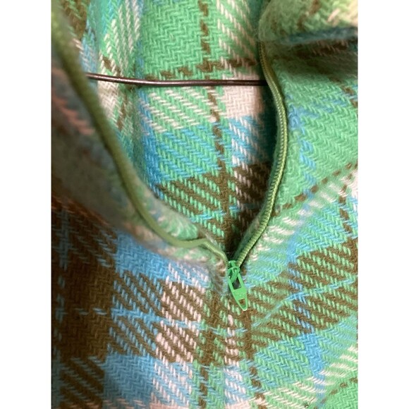 Vintage Green Plaid Fringe Polyester Cape Poncho Shawl Wool Knit Handmade 70s - Picture 10 of 14